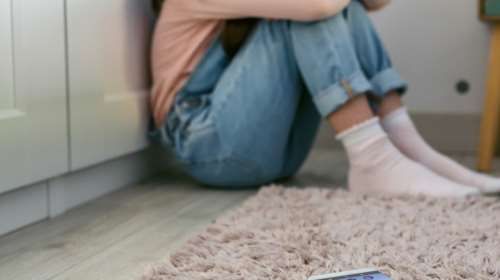 Βόλος: Ξυλοκόπησε τη 14χρονη κόρη του παραμονή Χριστουγέννων - Την έσωσε ο αδελφός της