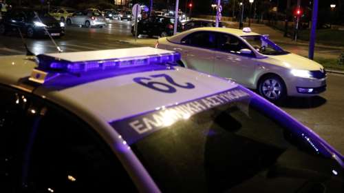 Τρόμος για οικογένεια στον Θεολόγο: Ληστές τους κλείδωσαν στο μπάνιο του σπιτιού, πήραν 10.000 ευρώ και εξαφανίστηκαν