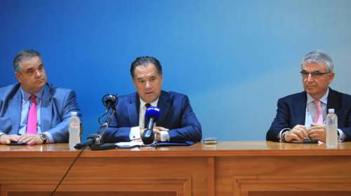 Γεωργιάδης για το "ξεπάγωμα" των τριετιών: Δεν υπάρχει θέμα αναδρομικότητας