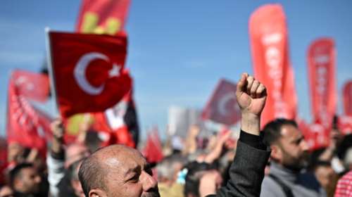 Τουρκία: Η αντιπολίτευση επιτίθεται στον Δένδια για τα χωρικά ύδατα και ζητά σκληρή στάση προς την Ελλάδα