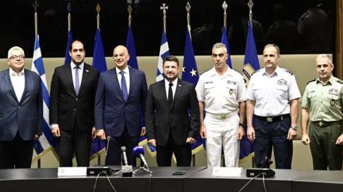 Νίκος Χαρδαλιάς: Σε εγκάρδιο κλίμα η τελετή αποχώρησής του από το υπουργείο Άμυνας - Δεν θα οριστεί νέος υφυπουργός