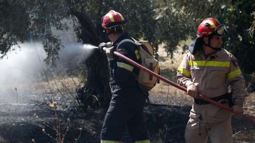 Ανησυχία για τις φωτιές που ξεκίνησαν από τον Απρίλιο: Προβλήματα με δασοκομάντος, εναέρια μέσα και γερασμένο στόλο