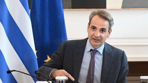 Μητσοτάκης: Η Ελλάδα δεν είναι μπανανία,  ανακοίνωσε μέτρα για τη μείωση της τιμής στο βρεφικό γάλα: Πλαφόν στο μικτό κέρδος