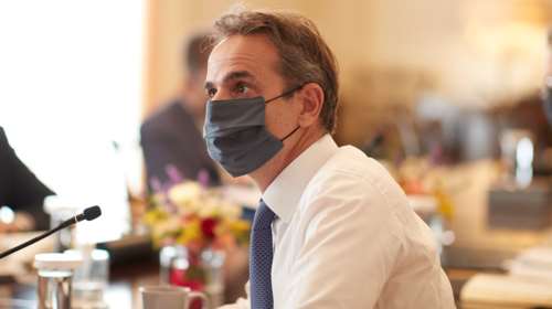 Ενόχληση Μητσοτάκη για υπουργούς που το &quot;παίζουν αναρμόδιοι&quot; και δεν αναλαμβάνουν ευθύνες- Ποιους φωτογράφισε