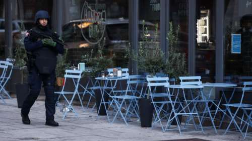 Αυστρία: 14 συλλήψεις στη Βιέννη που είναι πόλη &quot;φάντασμα&quot; μετά την τρομοκρατική επίθεση - Δεν προκύπτει δεύτερος δράστης