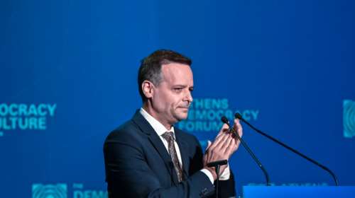 Χάρης Δούκας: "Υπάρχουν στελέχη του ΠΑΣΟΚ που σφιχταγκαλιάζονται με τη ΝΔ - Να μιλήσουμε ακόμα και με τον Τσίπρα"