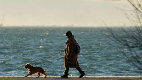 Καιρός: Οι Αλκυονίδες ήρθαν για να μείνουν – Στους 21 βαθμούς ο υδράργυρος, πόσο θα κρατήσει η &quot;θερμοκρασιακή ανωμαλία&quot;