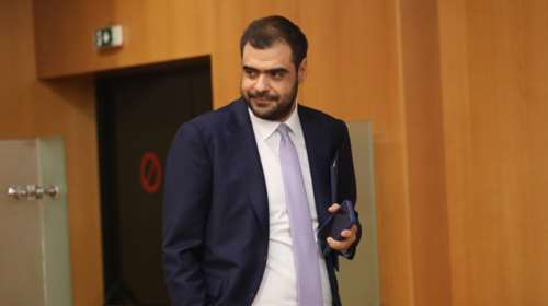 Παύλος Μαρινάκης: Εγινε πατέρας για πρώτη φορά ο κυβερνητικός εκπρόσωπος