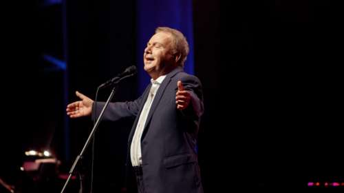 Δυο μεγάλες συναυλίες με τον Μανώλη Μητσιά: Αφιέρωμα στον Νίκο Γκάτσο στο Μέγαρο Μουσικής