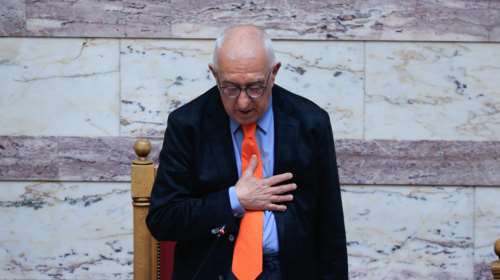 Νικήτας Κακλαμάνης για το ραντεβού με την Καρυστιανού: Η επιστολή της είναι αντιγραφή της επιστολής της Ζωής Κωνσταντοπούλου