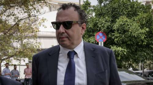 Ο Χρήστος Χωμενίδης γράφει για τον πατέρα του- "Εσένα τον μπαμπά σου δεν τον ήξερε κανείς…"