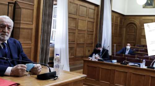 Παππάς-gate: Ο διάλογος &quot;φωτιά&quot; Καλογρίτσα - Παππά μέσω SMS - Κατέθεσε φωτογραφίες ο &quot;καπετάνιος&quot; [Εικόνες]