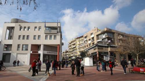 Εύοσμος: Έκτακτη σύσκεψη για τη διαχείριση του lockdown- Στα 11 τα κρούσματα του νοτιοαφρικανικού στελέχους