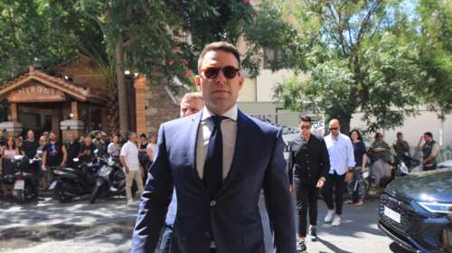 Στα Τρίκαλα ο Στέφανος Κασσελάκης - Προσκεκλημένος σε γάμο φιλικού ζευγαριού