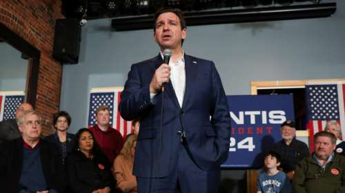 Ανατροπή στις ΗΠΑ: Ο Ρον ντε Σάντις αποσύρθηκε από την κούρσα για το χρίσμα των Ρεπουμπλικανών - Δήλωση υπέρ Τραμπ