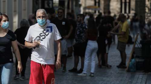 Κορονοϊός: Στα ύψη τα κρούσματα στην Αττική- Ανησυχία για τους διασωληνωμένους κάτω των 40 ετών