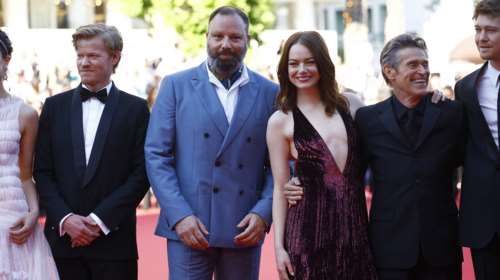 Έμα Στόουν για Γιώργο Λάνθιμο: &quot;Είναι ακόμα δυστυχισμένος - Συνεχώς ρωτάει γιατί τα πάντα κοστίζουν τόσο πολύ&quot;