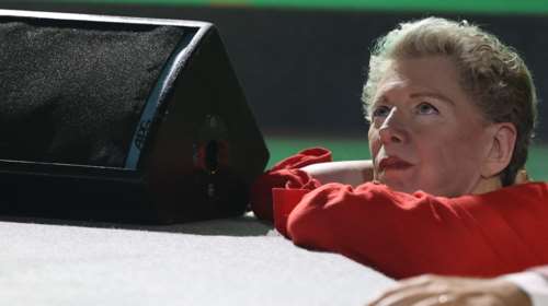 Εκλογές 2023: Η Έλενα Ακρίτα στηρίζει τον Τσίπρα παρά την πανωλεθρία - "Δρυός πεσούσης, αυτή η αλητεία"