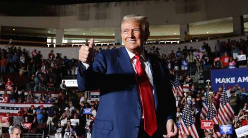 Ντόναλντ Τραμπ: Δικαστήριο του απαγορεύει να είναι ξανά υποψήφιος Πρόεδρος, με ξεχασμένη ρήτρα της εποχής του Εμφυλίου- Για τους Νότιους