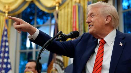 Η εκεχειρία στη Γάζα &quot;θα κρατήσει&quot;, λέει ο Τραμπ - Μεταβαίνει σε Ισραήλ και Αίγυπτο, θα μιλήσει και στην Κνεσέτ