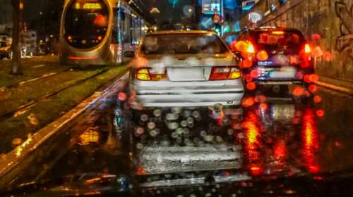 Αγριεύει ο καιρός: Δυνατές βροχές το βράδυ στην Αττική - Τι προβλέπει ο Σάκης Αρναούτογλου