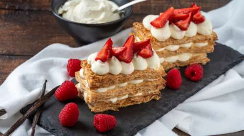 Συνταγή για απίθανο και λαχταριστό μιλφέιγ με 3 μόνο υλικά - Ετοιμο σε λίγα λεπτά