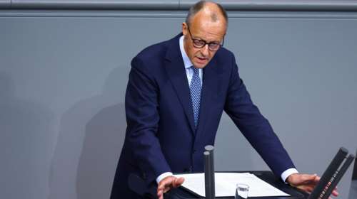 Γερμανία: Ο αρχηγός του CDU ζητάει άμεσα ψήφο εμπιστοσύνης και εκλογές - Ανταρσία του φιλελεύθερου υπουργού Μεταφορών