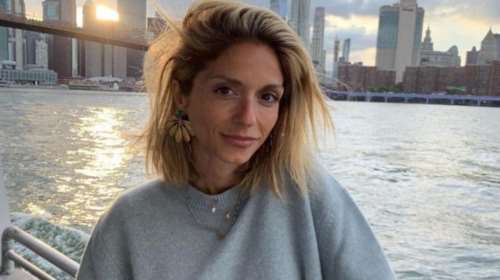 Σοφία Καρβέλα: Δεν μπορώ να ζήσω χωρίς εξαρτήσεις - Η απίστευτη εξομολόγηση