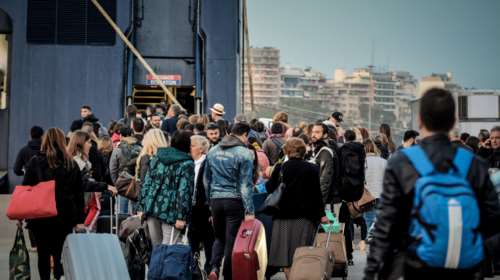 Με πληρότητα σχεδόν 100% αναχωρούν τα πλοία για το Πάσχα - Η μεγαλύτερη έξοδος των τελευταίων ετών