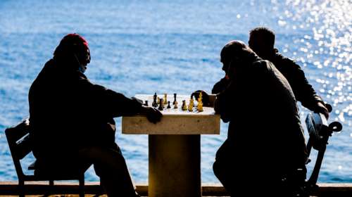 Ανοιξιάτικος ο καιρός το Σάββατο: Λιακάδα και υψηλές για την εποχή θερμοκρασίες