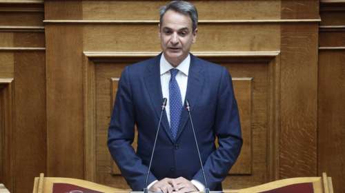 &quot;Νισάφι πια με τους πατριώτες της φακής&quot;: Η φράση του Κυριάκου Μητσοτάκη που εκνεύρισε τον Βελόπουλο