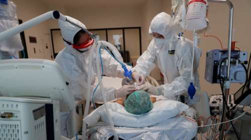 Κορονοϊός: Σαρώνει με 86 νεκρούς και 630 διασωληνωμένους - 6.602 νέα κρούσματα