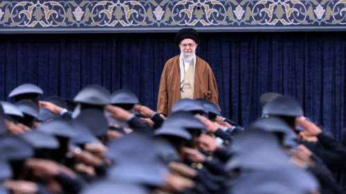 Το Ισραήλ ετοιμάζεται να βομβαρδίσει τις πυρηνικές εγκαταστάσεις του Ιράν, εκτιμούν οι ΗΠΑ