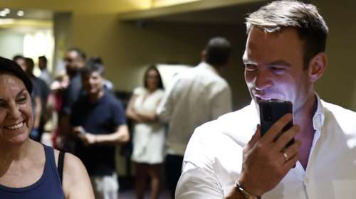 "Μύλος" στον ΣΥΡΙΖΑ: Μετατέθηκε για την Κυριακή η ψηφοφορία: Έφυγε ενοχλημένος ο Κασσελάκης από την Κεντρική Επιτροπή