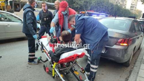 Θεσσαλονίκη: Τσακώθηκε με τον πατέρα της και κρεμάστηκε από το παράθυρο του αυτοκινήτου