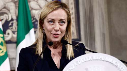 Ιταλία: Πρώτη και με διαφορά στην &quot;πρόθεση ψήφου&quot; η πρωθυπουργός Τζόρτζια Μελόνι - &quot;Πείθει&quot; τους συμπολίτες της