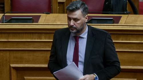 Γιάννης Καλλιάνος: Εξηγεί γιατί δεν πήγε να δει τον πατέρα του που έχει κορονοϊό
