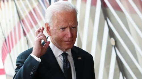 Δημοκρατικός γερουσιαστής λέει "όχι" στο σχέδιο κοινωνικών μεταρρυθμίσεων του Μπάιντεν