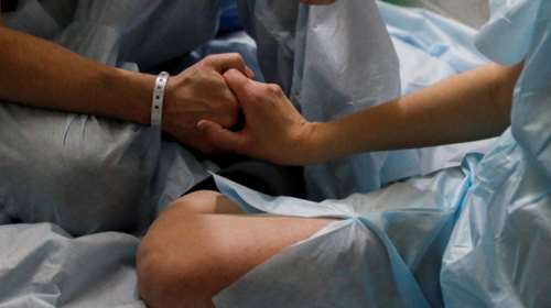 Τραγωδία στην Ουκρανία: Πέθανε η έγκυος από το μαιευτήριο που βομβαρδίστηκε στη Μαριούπολη - Νεκρό και το αγέννητο μωρό