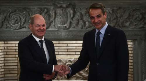 Ευγνώμων ο Σολτς για τη στάση της Ελλάδας απέναντι στην Τουρκία και την επικοινωνία Μητσοτάκη-Ερντογάν