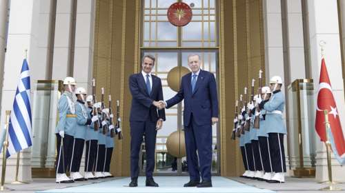 Ολοκληρώθηκε η συνάντηση του Ερντογάν με τον Μητσοτάκη στην Αγκυρα