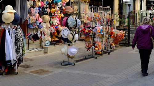 Πάσχα: Αυτά είναι τα μέτρα που θα ισχύουν σε εκκλησίες, εστίαση και διασκέδαση - Δείτε αναλυτικά το ΦΕΚ