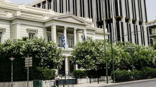 Αυστηρό μήνυμα Αθήνας σε Βόρεια Μακεδονία: Η ευρωπαϊκή σας πορεία εξαρτάται από τη Συμφωνία των Πρεσπών