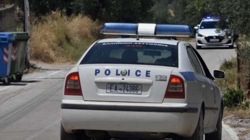 Σέρρες: Άνδρας δάγκωσε αστυνομικό για να μην τον συλλάβει - Κατηγορείται για ενδοοικογενειακή βία