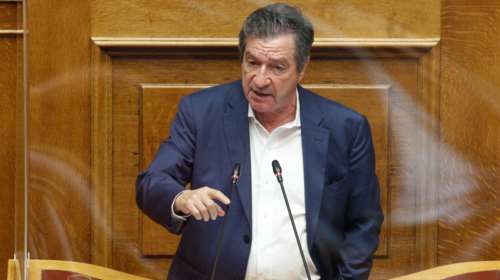 Απίστευτο επεισόδιο με Καμίνη: Επιτήδειοι τηλεφώνησαν σε συνεργάτες του την ώρα που συναντούσε θύματα τηλεφωνικής απάτης [βίντεο]