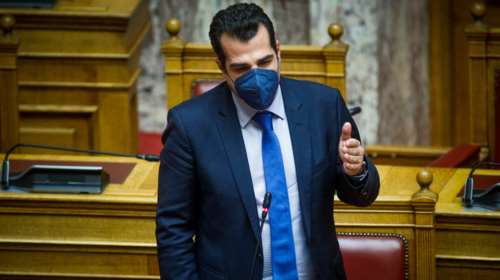 Πλεύρης: Όσο διαρκεί η πανδημία οι ανεμβολίαστοι υγειονομικοί θα είναι εκτός ΕΣΥ - Είναι δική τους η επιλογή