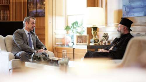 Συνάντηση του πρωθυπουργού Κυριάκου Μητσοτάκη με τον αρχιεπίσκοπο Αυστραλίας