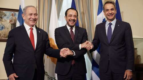 Επίσκεψη Μητσοτάκη στα Ιεροσόλυμα για την Τριμερή Ελλάδας-Κύπρου-Ισραήλ και συνάντηση με Αμπάς στη Ραμάλα