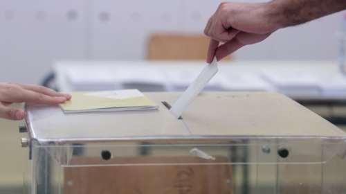 Εκλογές 2023: Πώς ψήφισαν οι Έλληνες της Γερμανίας και ποιοι δεν πήραν μέρος στην εκλογική διαδικασία