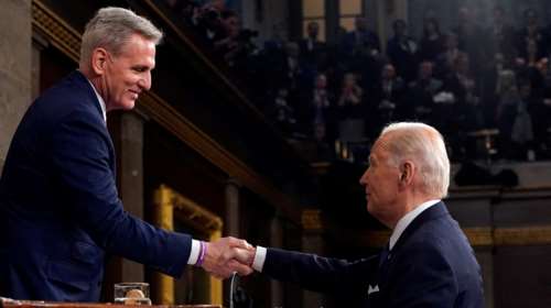 Αναμένεται σκληρή μάχη στο Κογκρέσο για το όριο του χρέους των ΗΠΑ